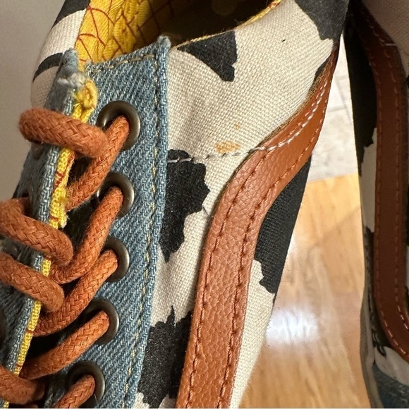 VANS Old Skool TOY STORY Disney Pixar Woody Cow Denim Men 6.5 Women 8 - Picture 14 of 16